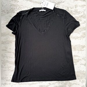 NWT ZARA V Neck Black Tee
